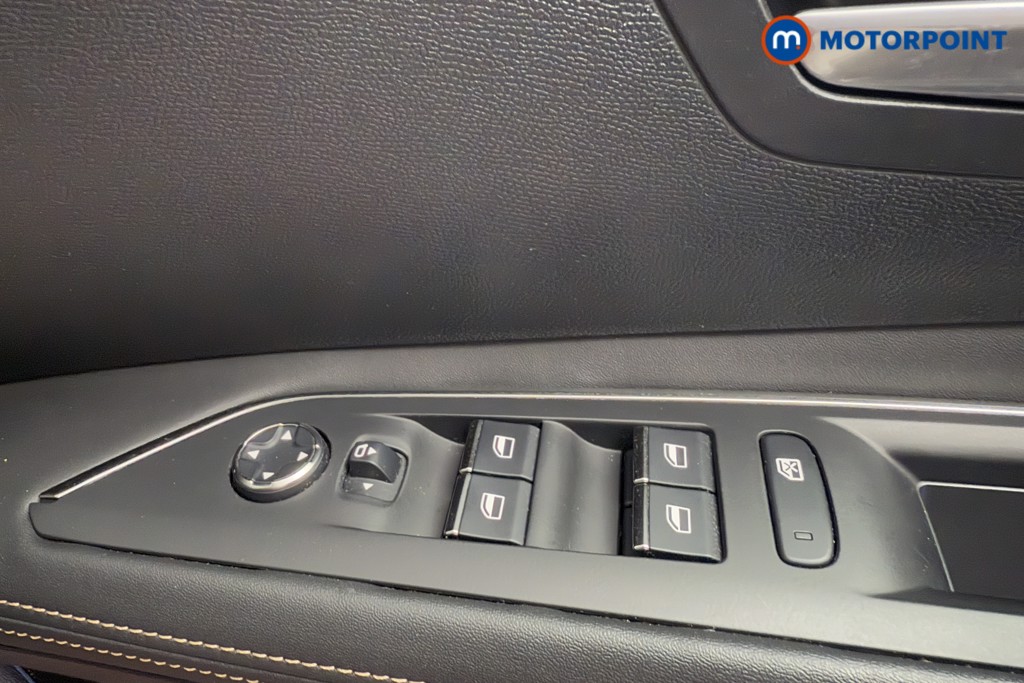 Peugeot 3008 GT Automatic Petrol SUV - Stock Number (1588926) - 18th supplementary image