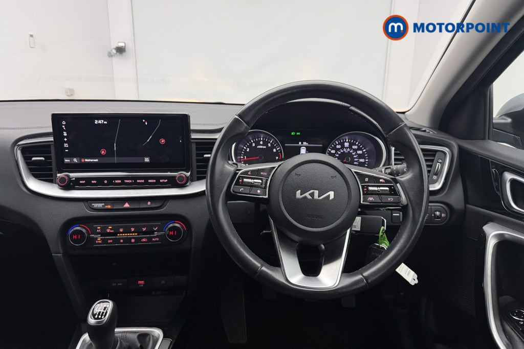 KIA Ceed 3 Manual Petrol Hatchback - Stock Number (1588940) - 2nd supplementary image