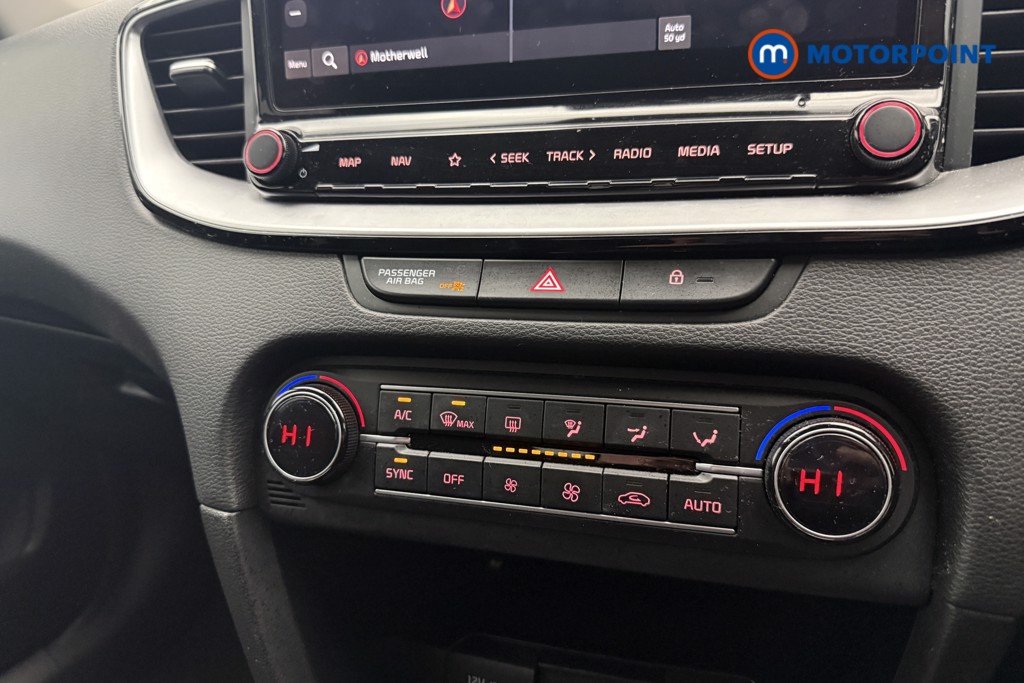 KIA Ceed 3 Manual Petrol Hatchback - Stock Number (1588940) - 13th supplementary image