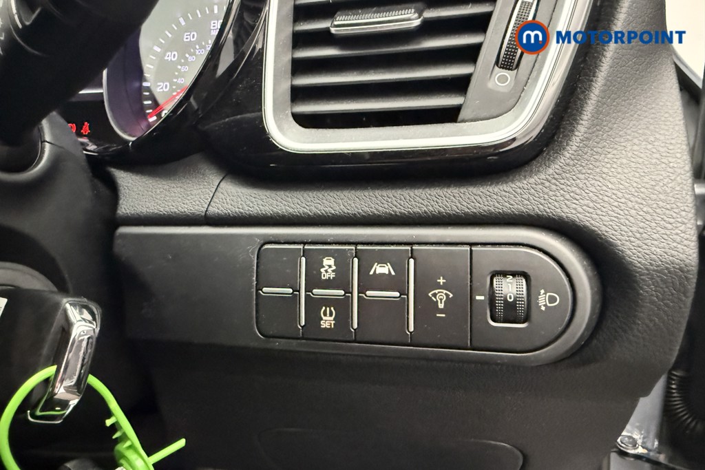 KIA Ceed 3 Manual Petrol Hatchback - Stock Number (1588940) - 17th supplementary image