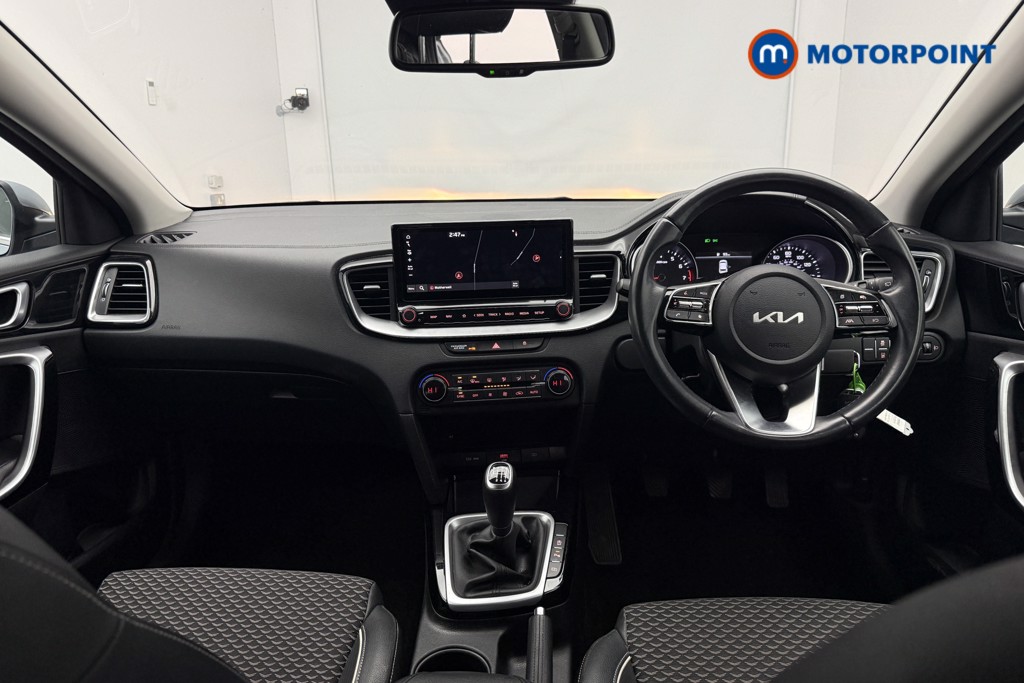 KIA Ceed 3 Manual Petrol Hatchback - Stock Number (1588940) - 1st supplementary image