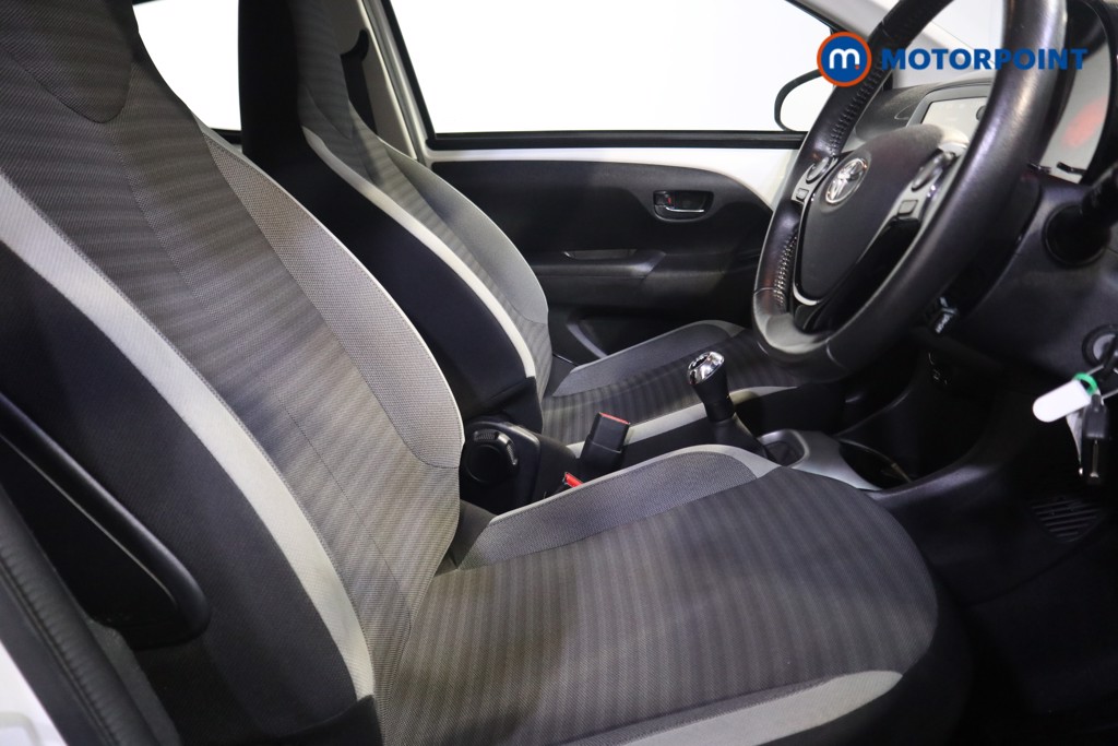 Toyota Aygo X-Play Manual Petrol Hatchback - Stock Number (1589044) - 11th supplementary image
