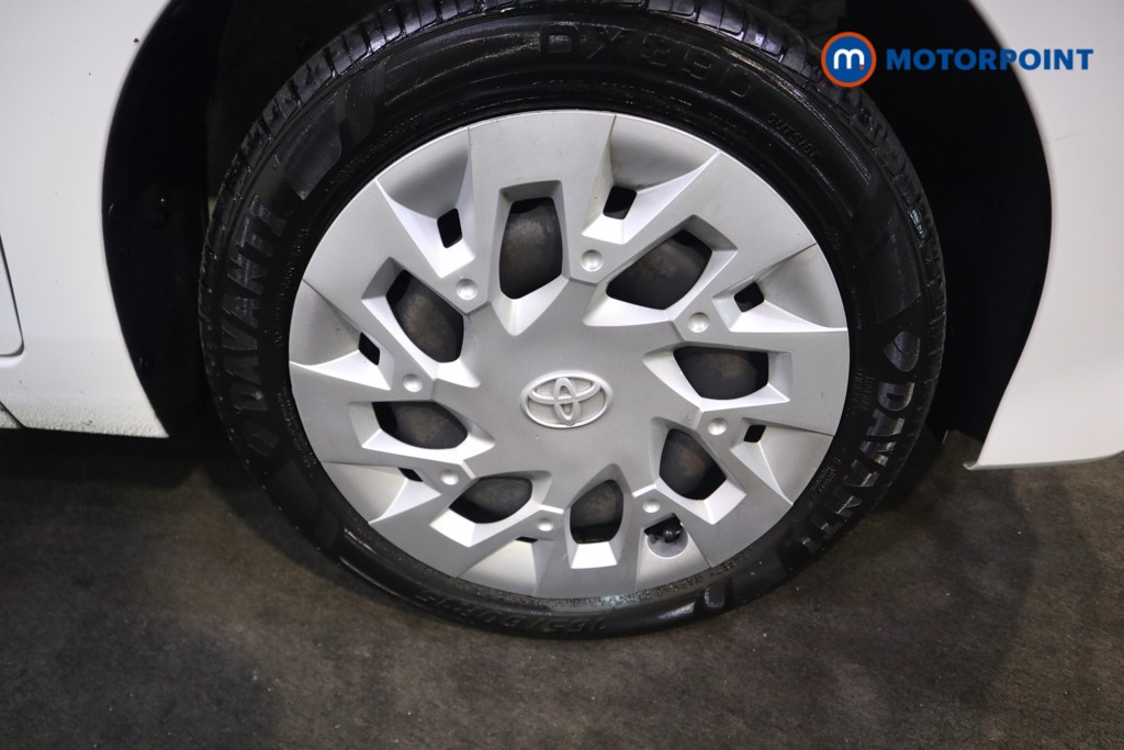 Toyota Aygo X-Play Manual Petrol Hatchback - Stock Number (1589044) - 15th supplementary image