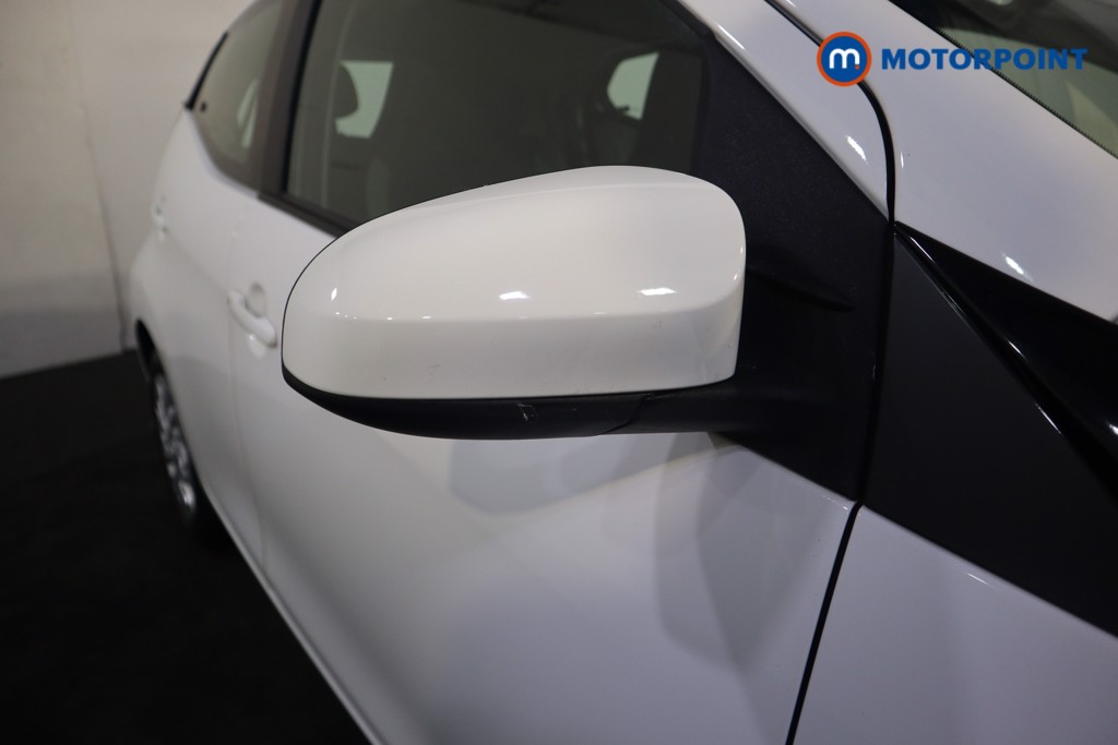 Toyota Aygo X-Play Manual Petrol Hatchback - Stock Number (1589044) - 21st supplementary image