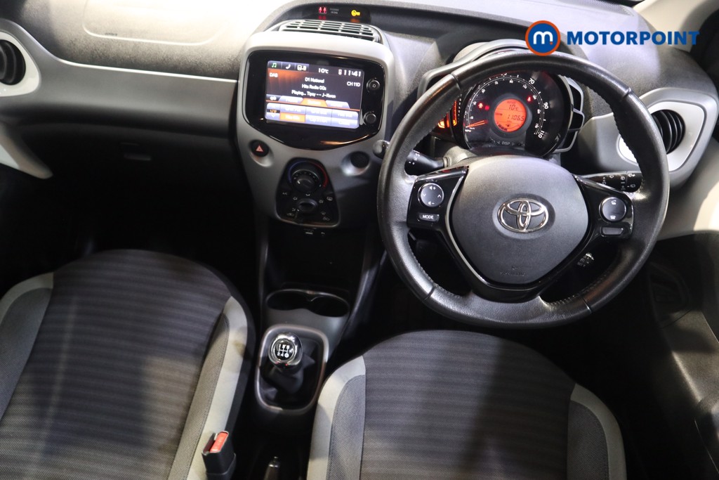 Toyota Aygo X-Play Manual Petrol Hatchback - Stock Number (1589044) - 1st supplementary image