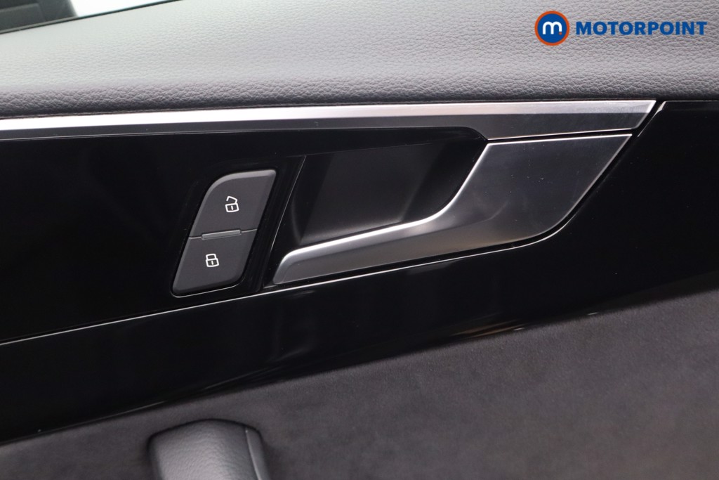 Audi A4 Black Edition Automatic Petrol Saloon - Stock Number (1589118) - 20th supplementary image