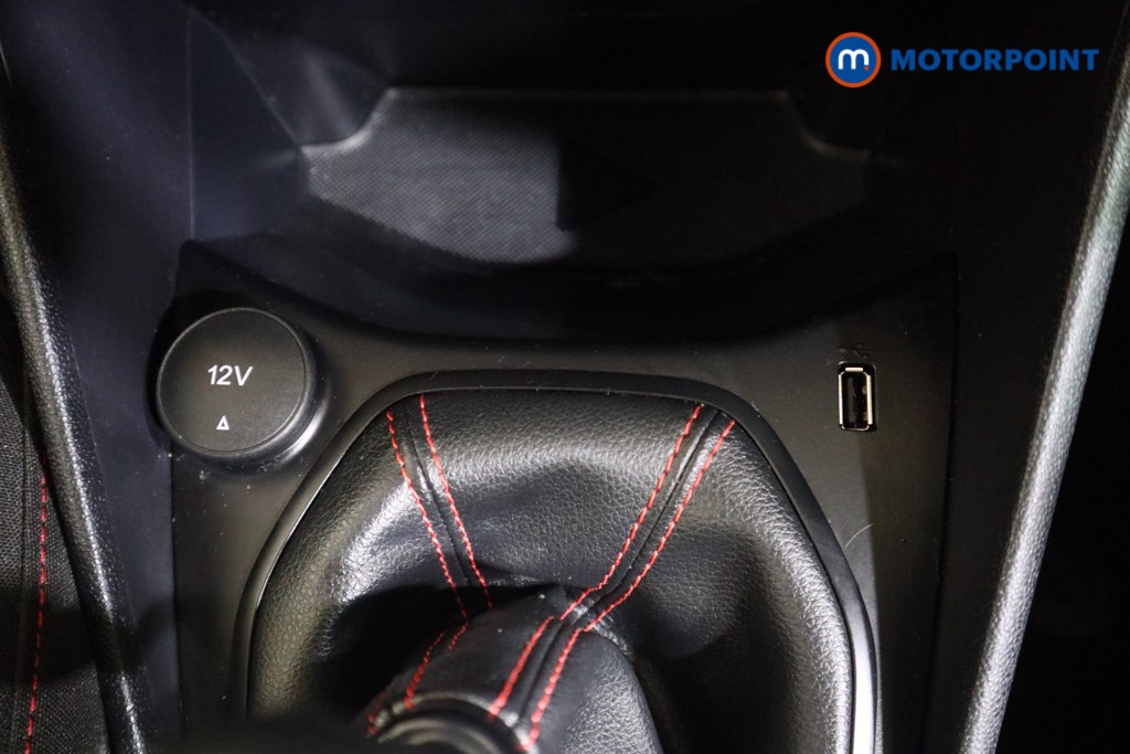 Ford Fiesta St-Line Manual Petrol Hatchback - Stock Number (1589407) - 9th supplementary image