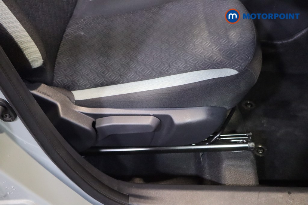 Toyota Aygo X Edge Manual Petrol Hatchback - Stock Number (1589427) - 16th supplementary image