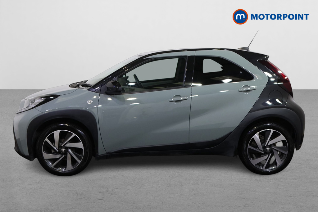 Toyota Aygo X Edge Manual Petrol Hatchback - Stock Number (1589427) - Passenger side
