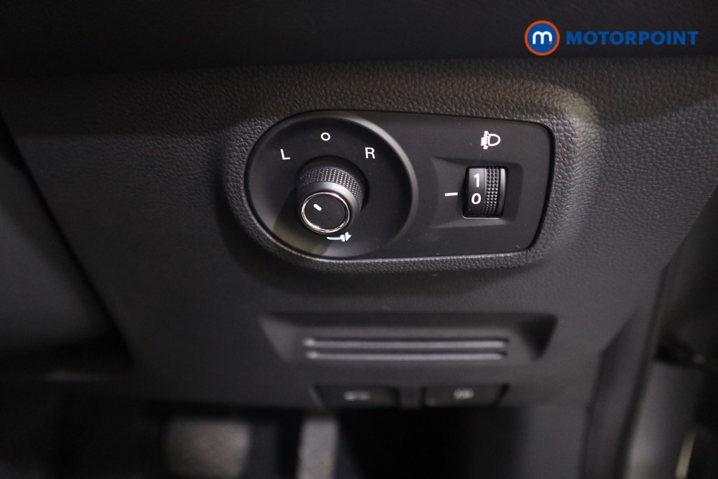 Mg Motor Uk ZS Exclusive Automatic Petrol SUV - Stock Number (1589432) - 12th supplementary image