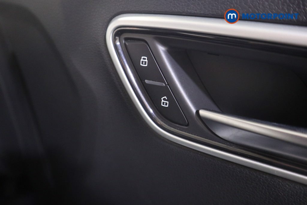 Mg Motor Uk ZS Exclusive Automatic Petrol SUV - Stock Number (1589432) - 13th supplementary image