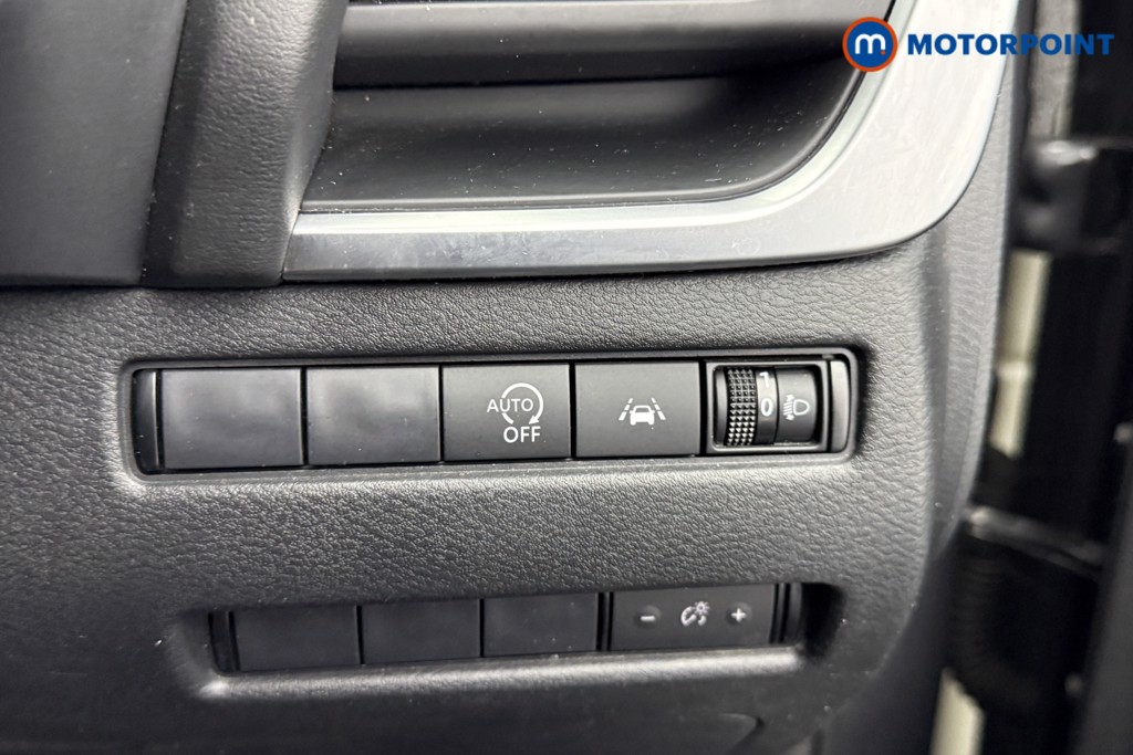 Nissan Qashqai Acenta Premium Manual Petrol SUV - Stock Number (1589444) - 14th supplementary image