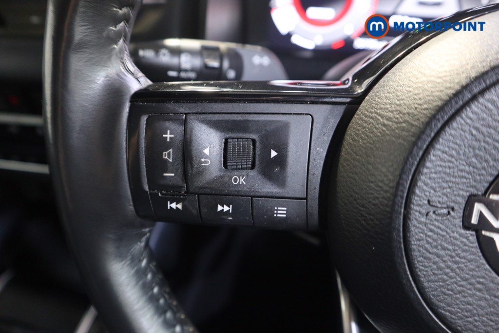 Nissan Qashqai Tekna Manual Petrol SUV - Stock Number (1589461) - 3rd supplementary image