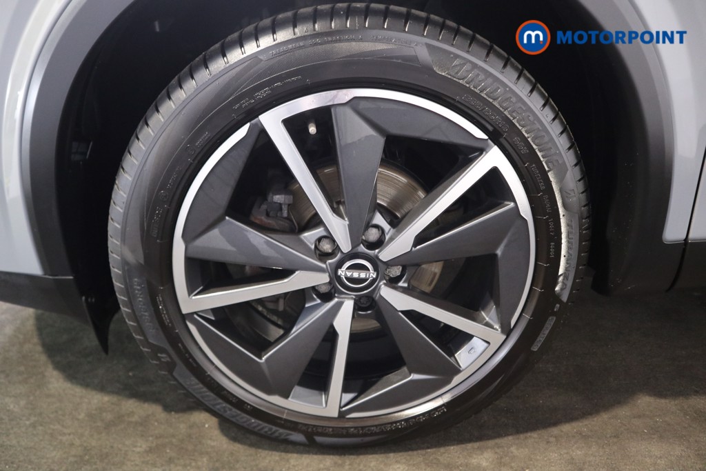 Nissan Qashqai Tekna Manual Petrol SUV - Stock Number (1589461) - 22nd supplementary image