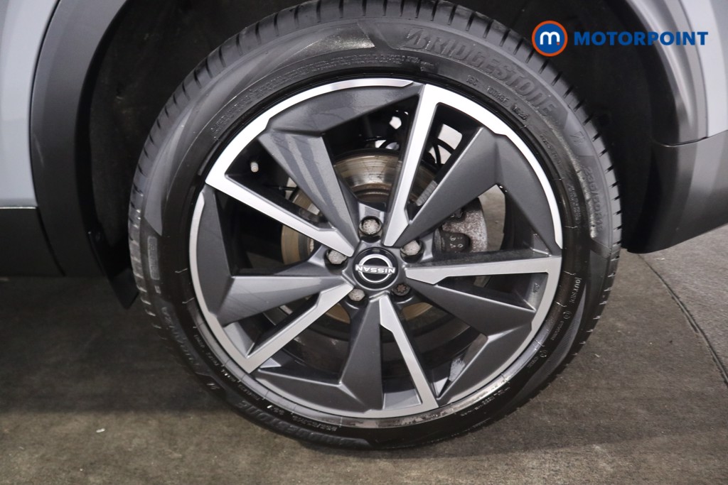 Nissan Qashqai Tekna Manual Petrol SUV - Stock Number (1589461) - 23rd supplementary image