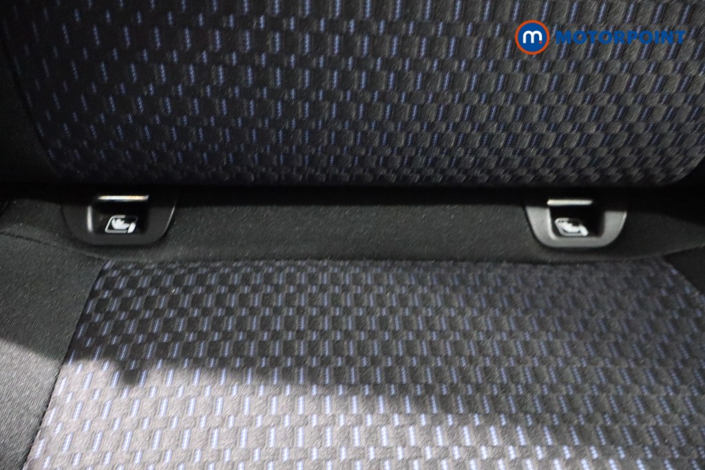 Suzuki Ignis SZ5 Automatic Petrol SUV - Stock Number (1589467) - 23rd supplementary image