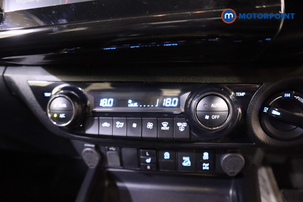 Toyota Hilux Invincible X Automatic Diesel Double Cab Pick-Up - Stock Number (1589555) - 5th supplementary image