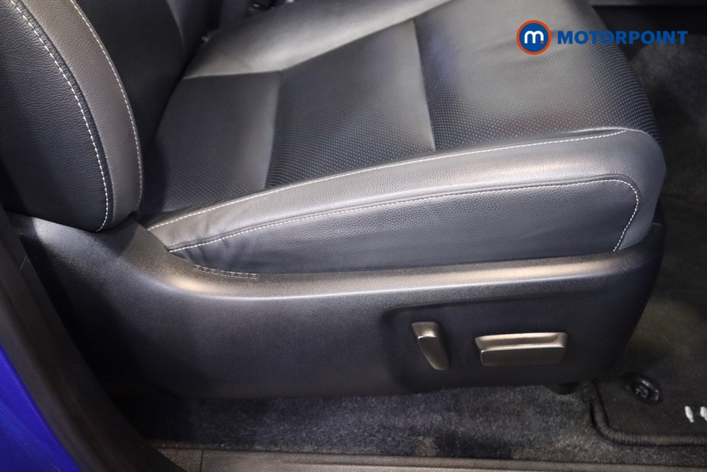 Toyota Hilux Invincible X Automatic Diesel Double Cab Pick-Up - Stock Number (1589555) - 19th supplementary image