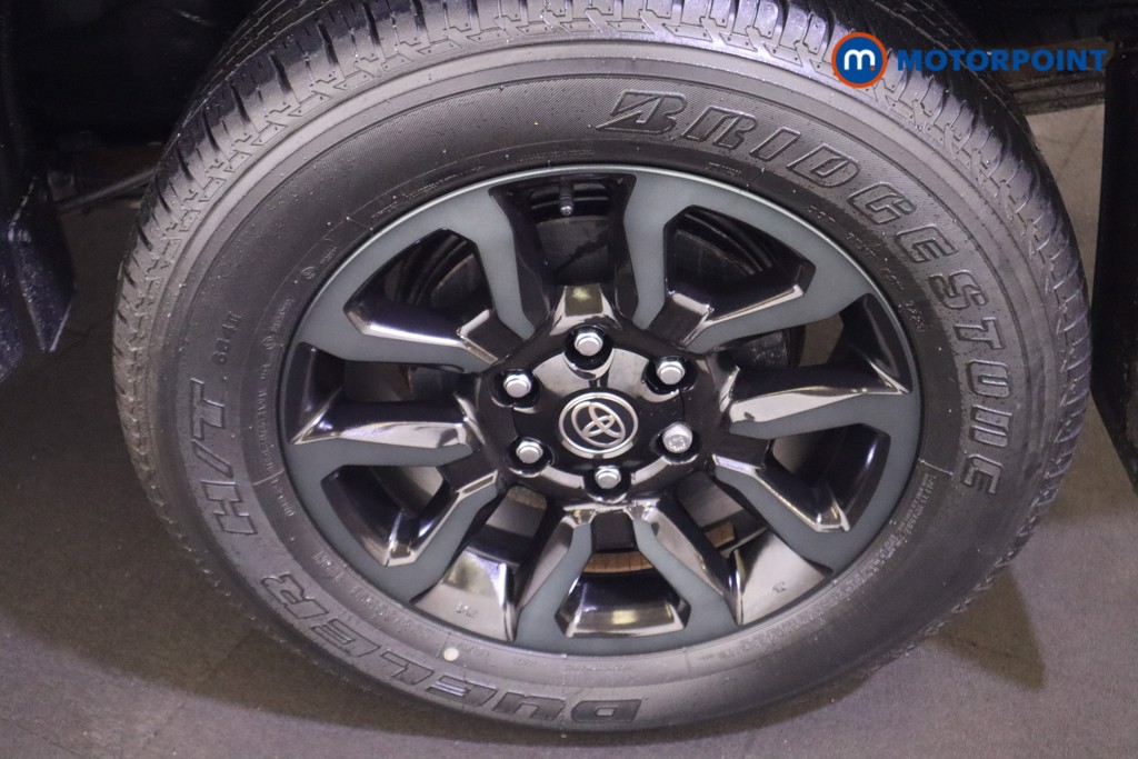 Toyota Hilux Invincible X Automatic Diesel Double Cab Pick-Up - Stock Number (1589555) - 25th supplementary image