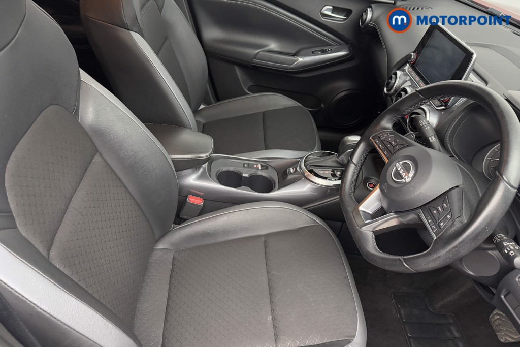 Nissan Juke N-Connecta Automatic Petrol SUV - Stock Number (1589569) - 21st supplementary image