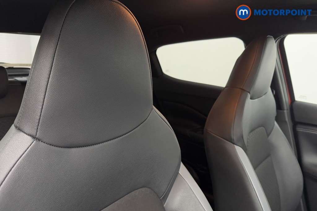 Nissan Juke N-Connecta Automatic Petrol SUV - Stock Number (1589569) - 22nd supplementary image