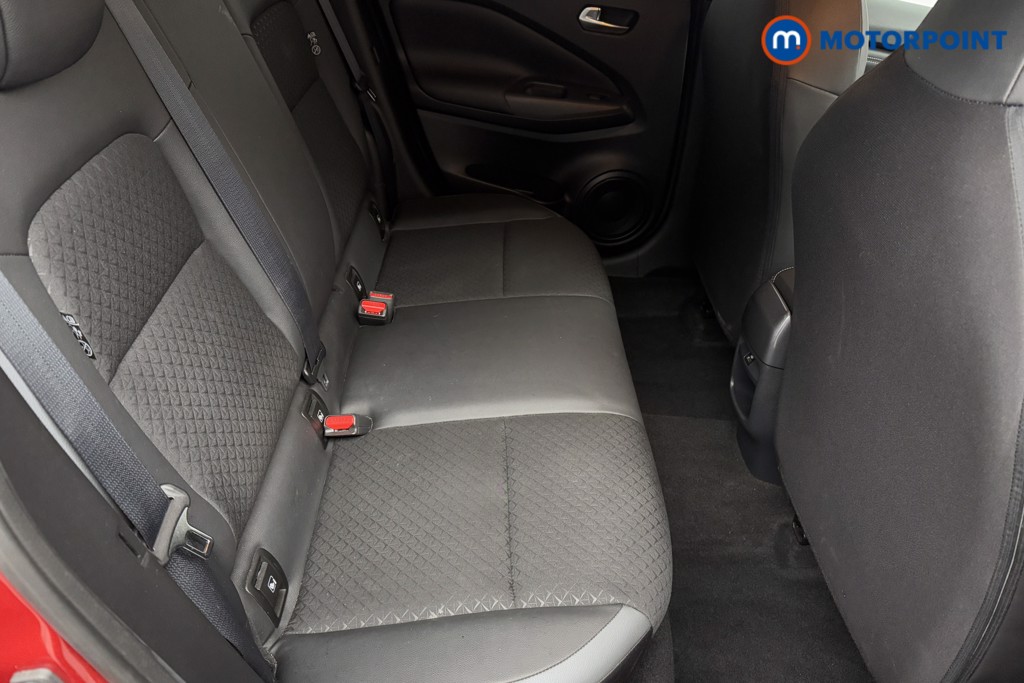 Nissan Juke N-Connecta Automatic Petrol SUV - Stock Number (1589569) - 23rd supplementary image