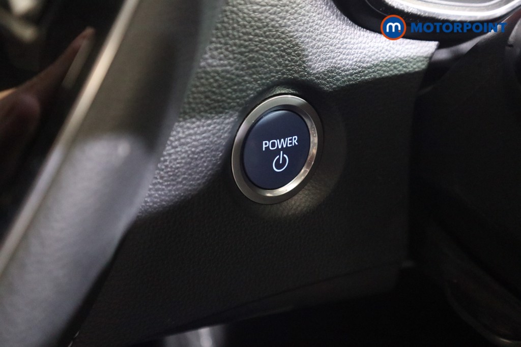 Toyota Corolla Icon Tech Automatic Petrol-Electric Hybrid Estate - Stock Number (1589621) - 7th supplementary image