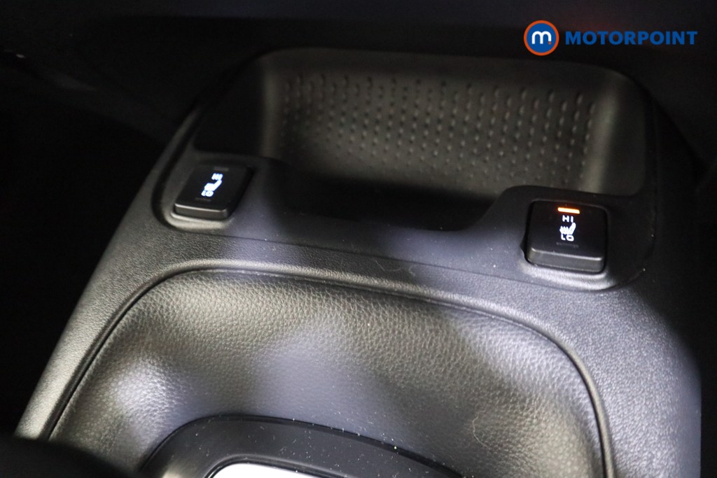 Toyota Corolla Icon Tech Automatic Petrol-Electric Hybrid Estate - Stock Number (1589621) - 11th supplementary image