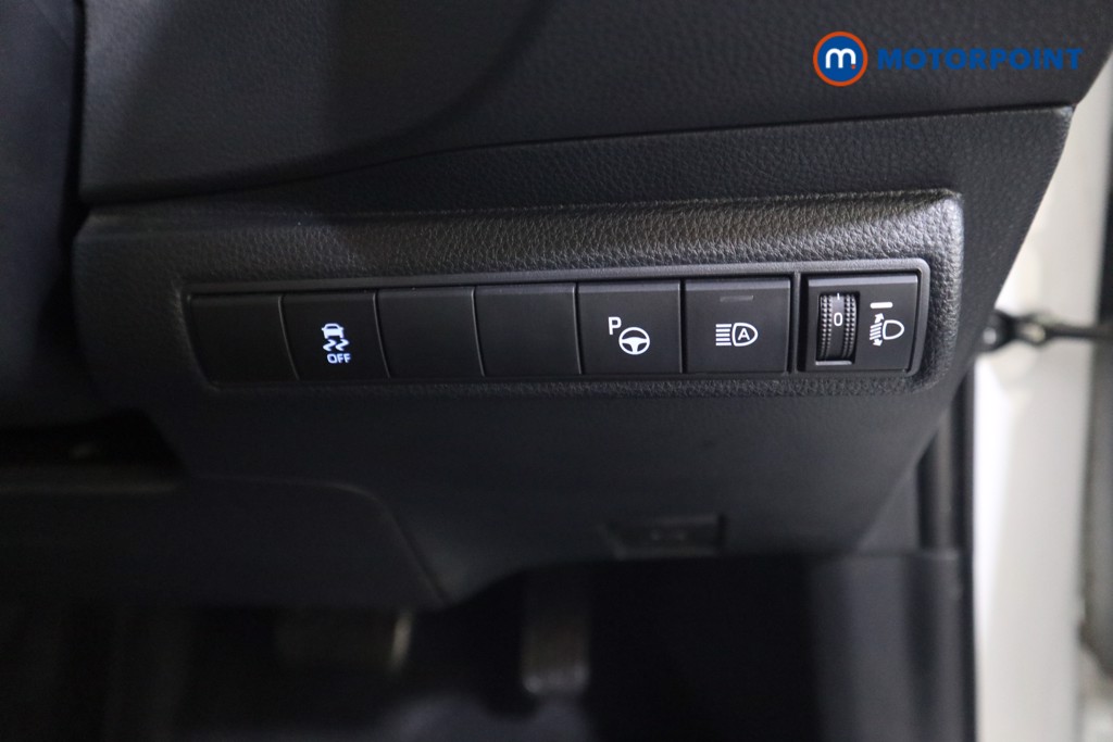 Toyota Corolla Icon Tech Automatic Petrol-Electric Hybrid Estate - Stock Number (1589621) - 12th supplementary image