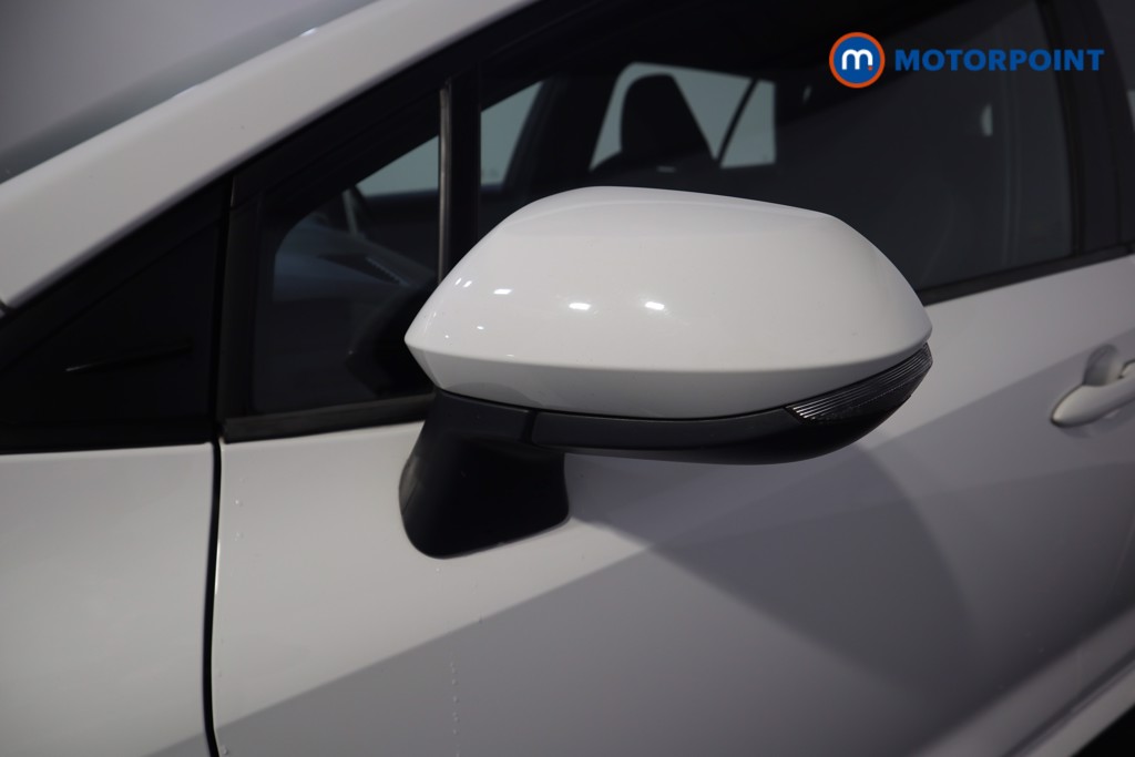 Toyota Corolla Icon Tech Automatic Petrol-Electric Hybrid Estate - Stock Number (1589621) - 31st supplementary image