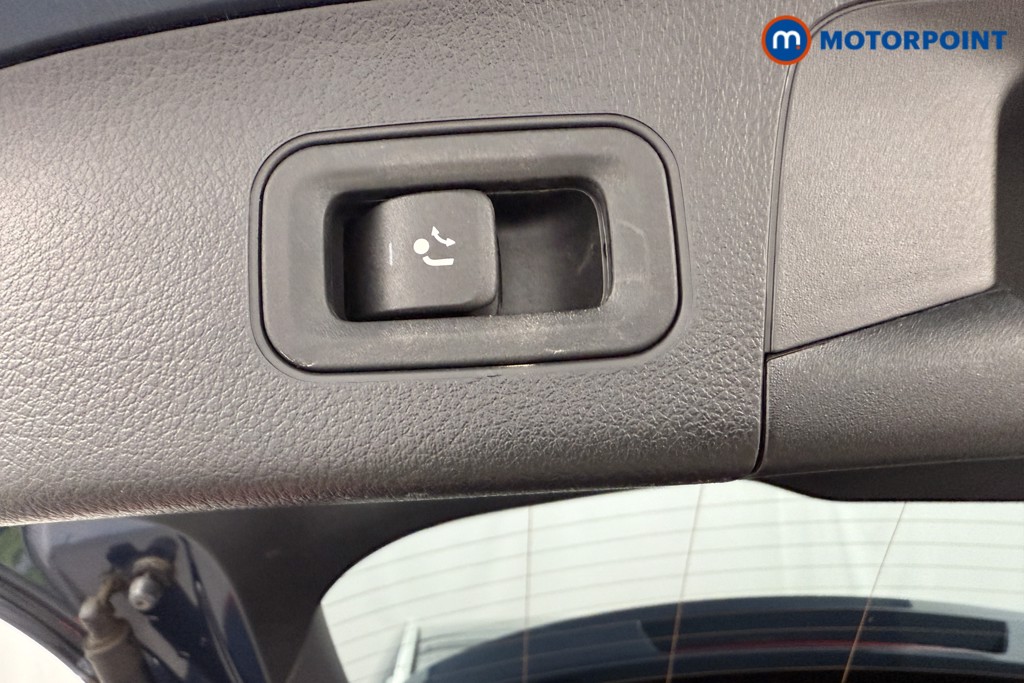 Mercedes-Benz EQA Amg Line Automatic Electric SUV - Stock Number (1589646) - 35th supplementary image
