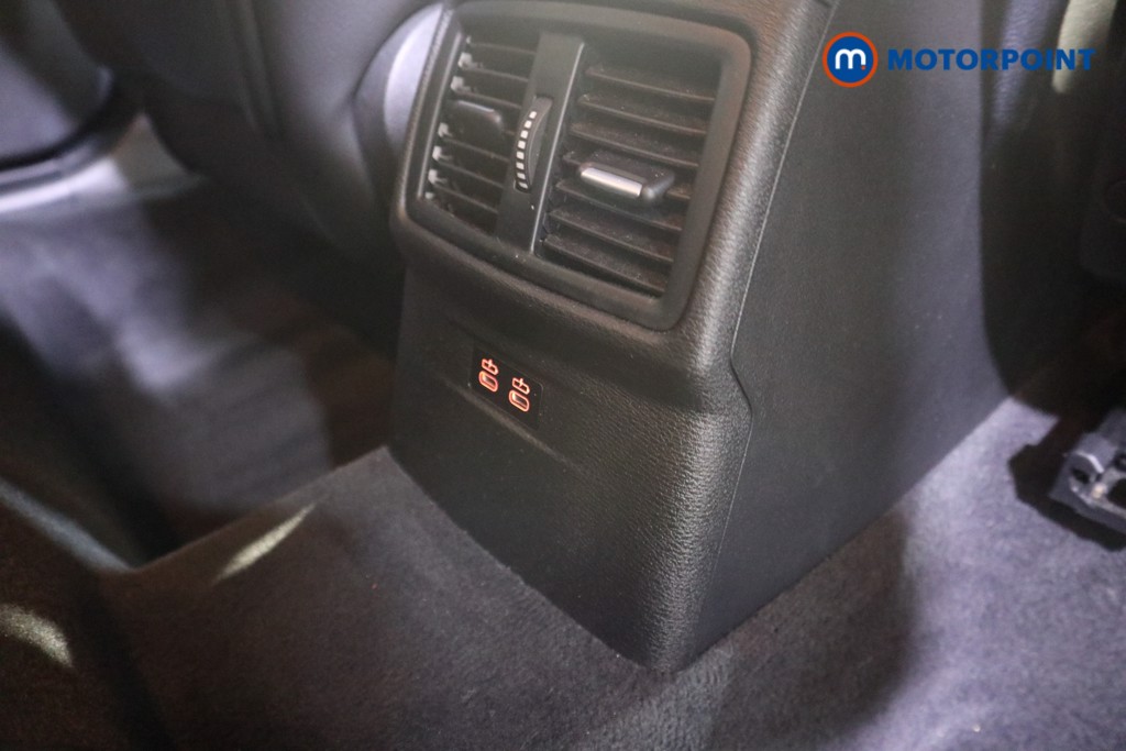 BMW X1 Xline Automatic Petrol SUV - Stock Number (1589659) - 19th supplementary image
