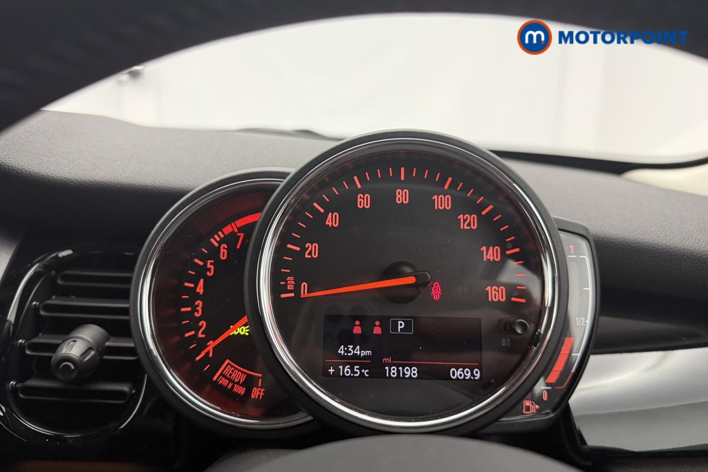 Mini Hatchback Cooper Classic Automatic Petrol Hatchback - Stock Number (1589707) - 7th supplementary image