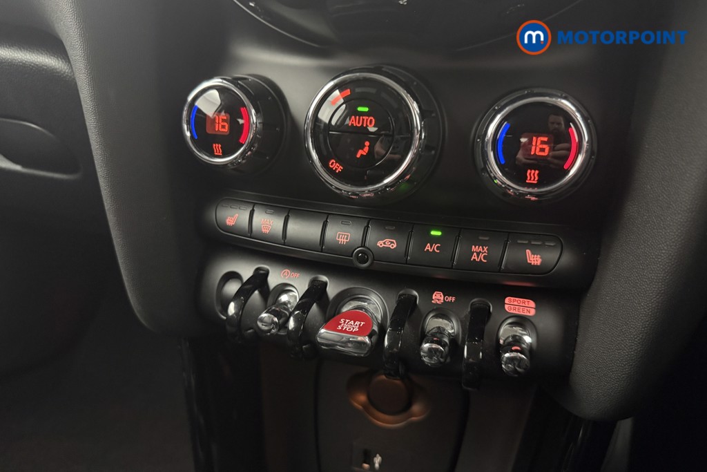 Mini Hatchback Cooper Classic Automatic Petrol Hatchback - Stock Number (1589707) - 9th supplementary image