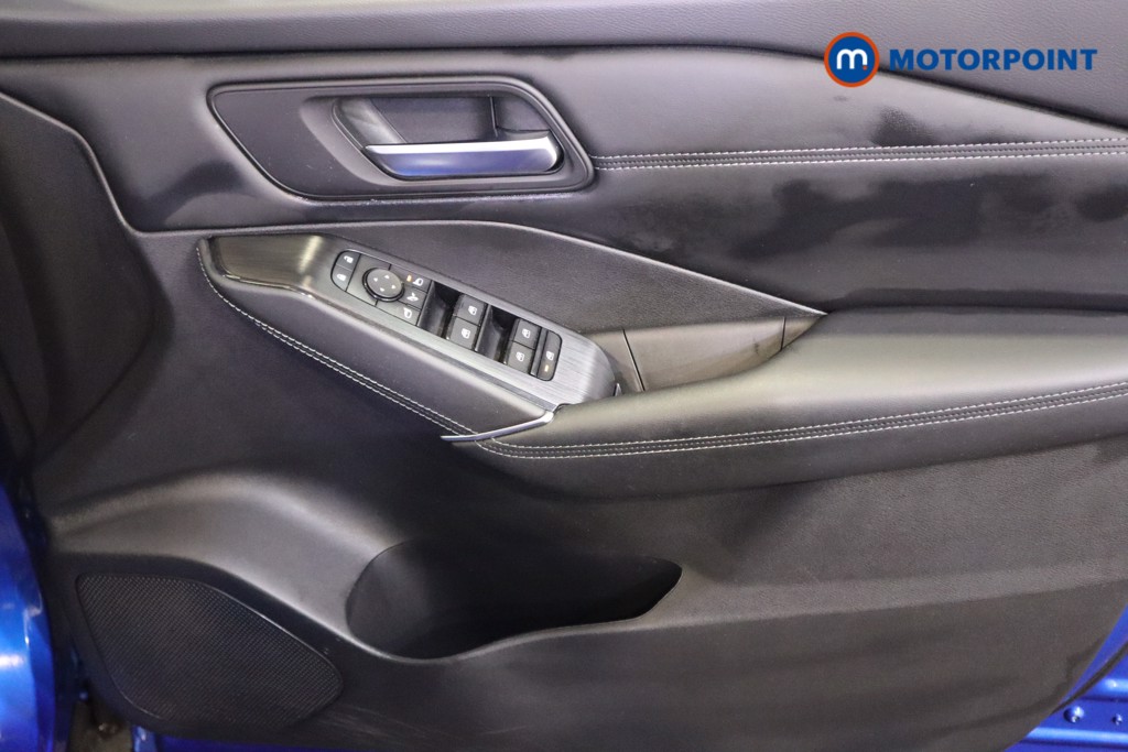 Nissan Qashqai N-Connecta Manual Petrol SUV - Stock Number (1589745) - 13th supplementary image