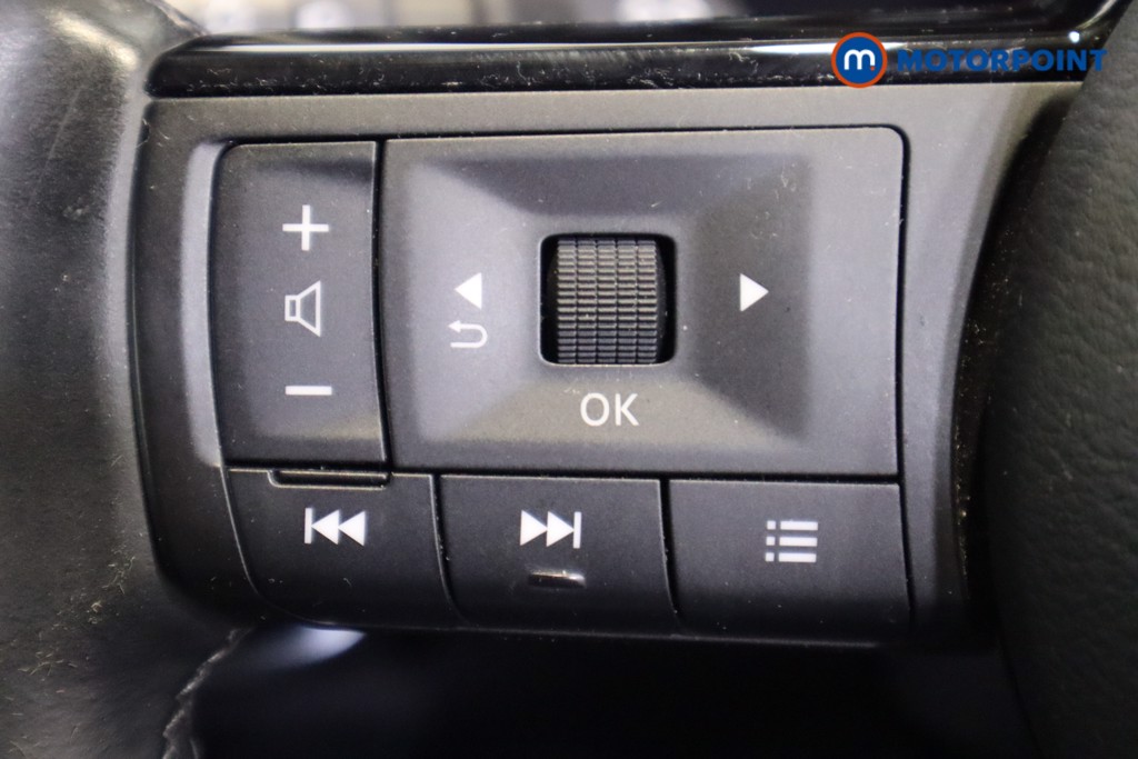 Nissan Qashqai N-Connecta Manual Petrol SUV - Stock Number (1589745) - 17th supplementary image