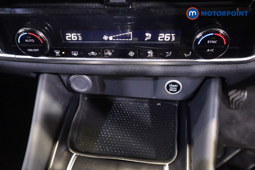 Nissan Qashqai N-Connecta Manual Petrol SUV - Stock Number (1589745) - 20th supplementary image