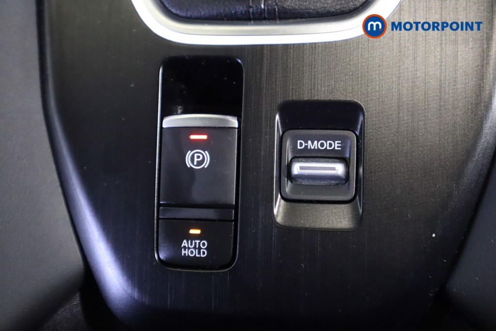 Nissan Qashqai N-Connecta Manual Petrol SUV - Stock Number (1589745) - 21st supplementary image