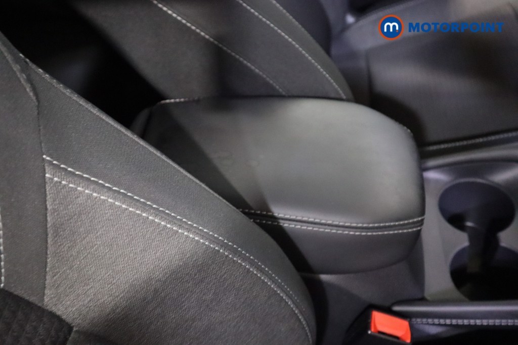 Nissan Qashqai N-Connecta Manual Petrol SUV - Stock Number (1589745) - 24th supplementary image