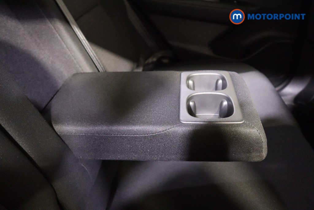 Nissan Qashqai N-Connecta Manual Petrol SUV - Stock Number (1589745) - 26th supplementary image