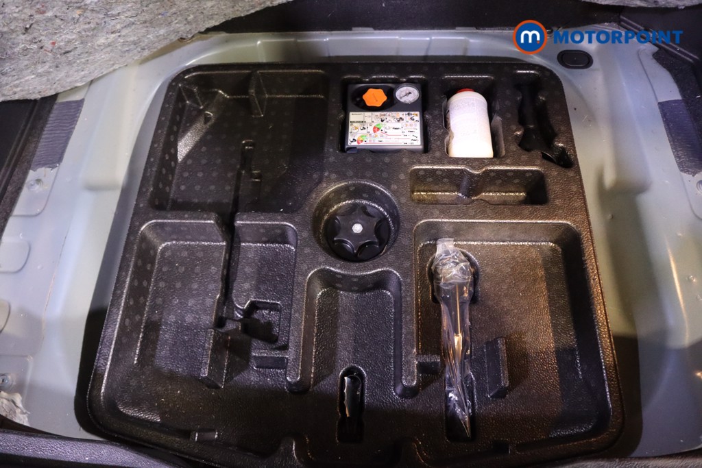 Nissan Qashqai N-Connecta Manual Petrol SUV - Stock Number (1589745) - 28th supplementary image