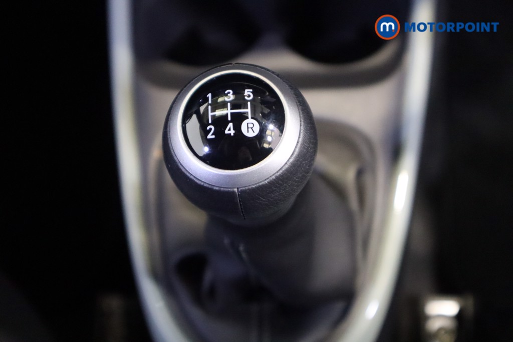Toyota Aygo X Edge Manual Petrol Hatchback - Stock Number (1589838) - 5th supplementary image