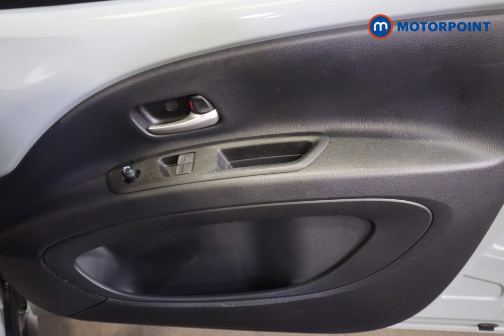 Toyota Aygo X Edge Manual Petrol Hatchback - Stock Number (1589838) - 13th supplementary image