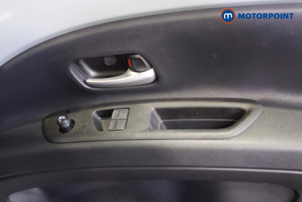 Toyota Aygo X Edge Manual Petrol Hatchback - Stock Number (1589838) - 14th supplementary image