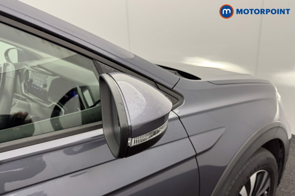 Volkswagen Taigo Life Automatic Petrol SUV - Stock Number (1589848) - 19th supplementary image