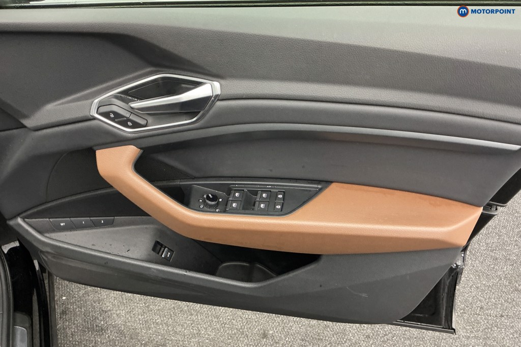 Audi E-Tron Technik Automatic Electric SUV - Stock Number (1589944) - 20th supplementary image