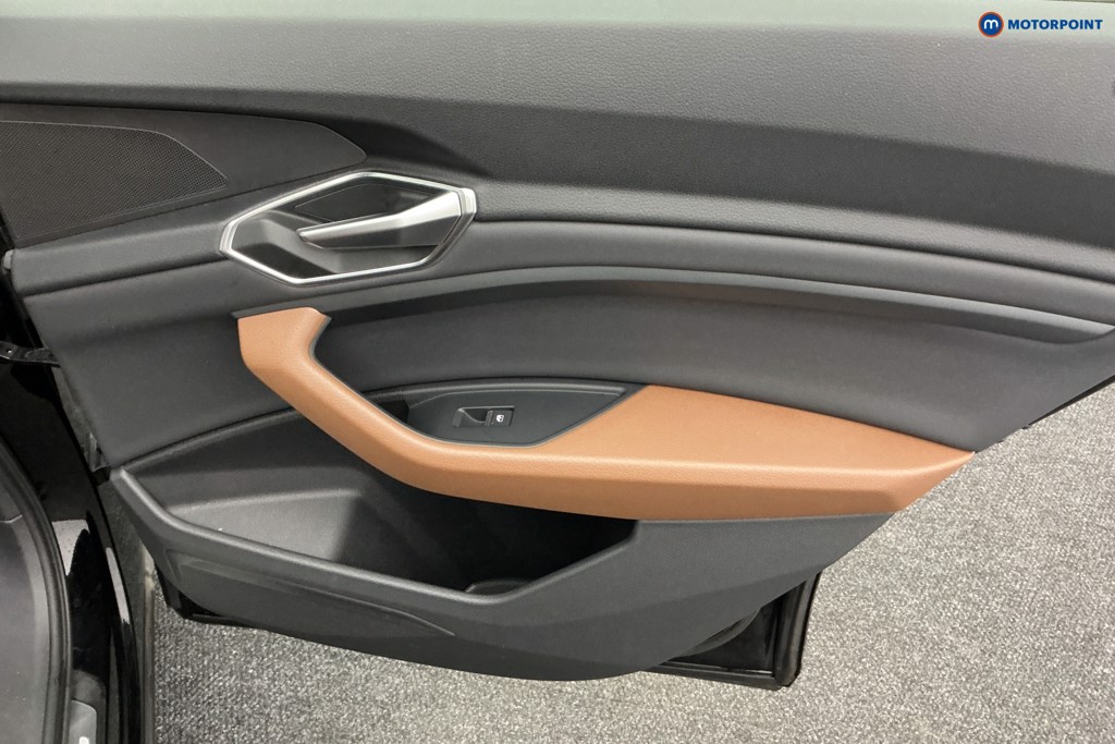 Audi E-Tron Technik Automatic Electric SUV - Stock Number (1589944) - 22nd supplementary image