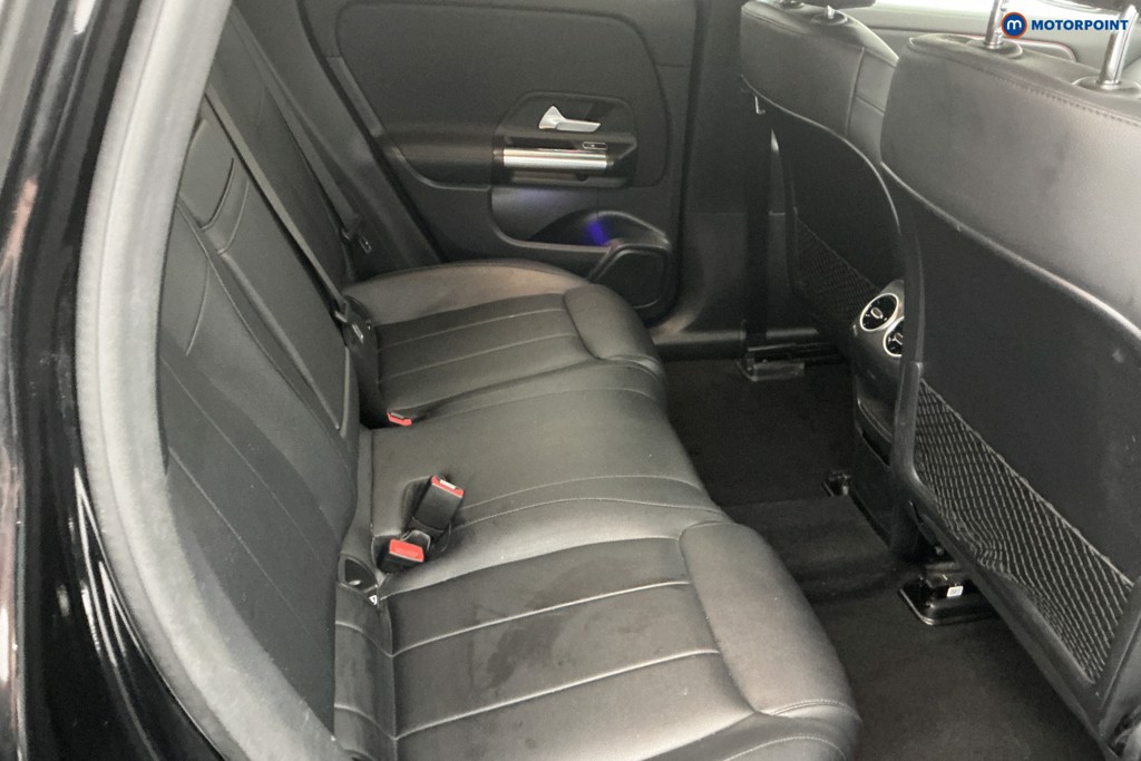 Mercedes-Benz EQA Sport Automatic Electric SUV - Stock Number (1589948) - 4th supplementary image