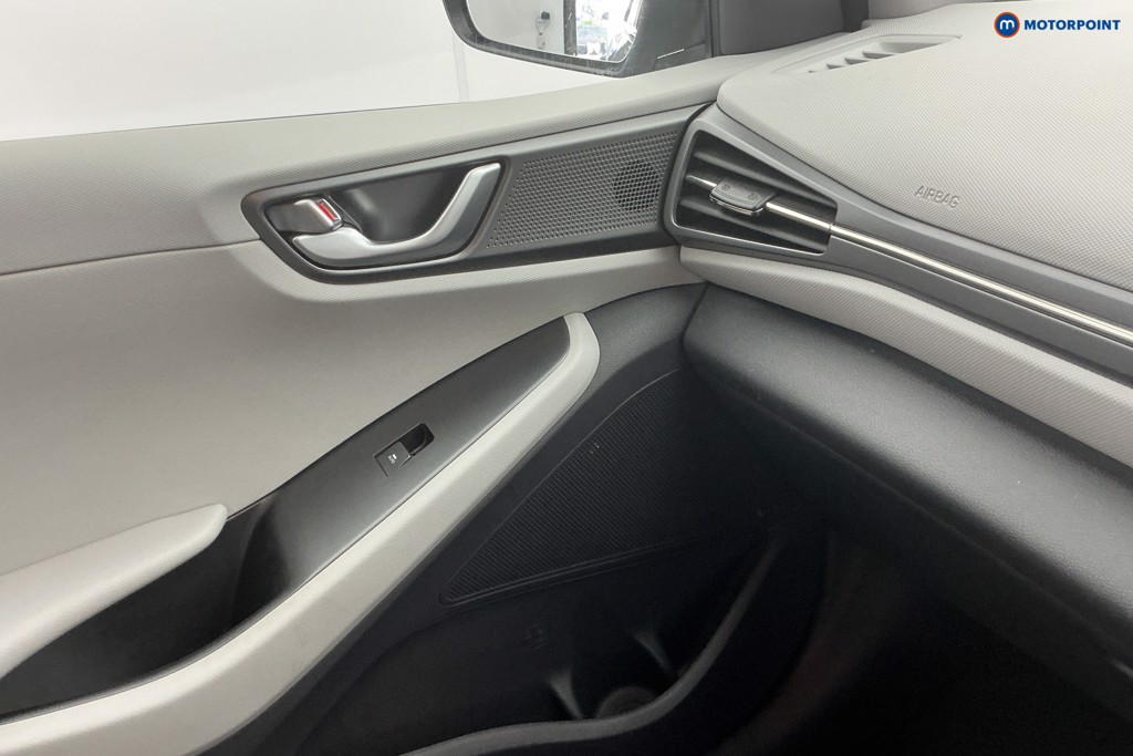 Hyundai Ioniq Premium Se Automatic Electric Hatchback - Stock Number (1589950) - 16th supplementary image