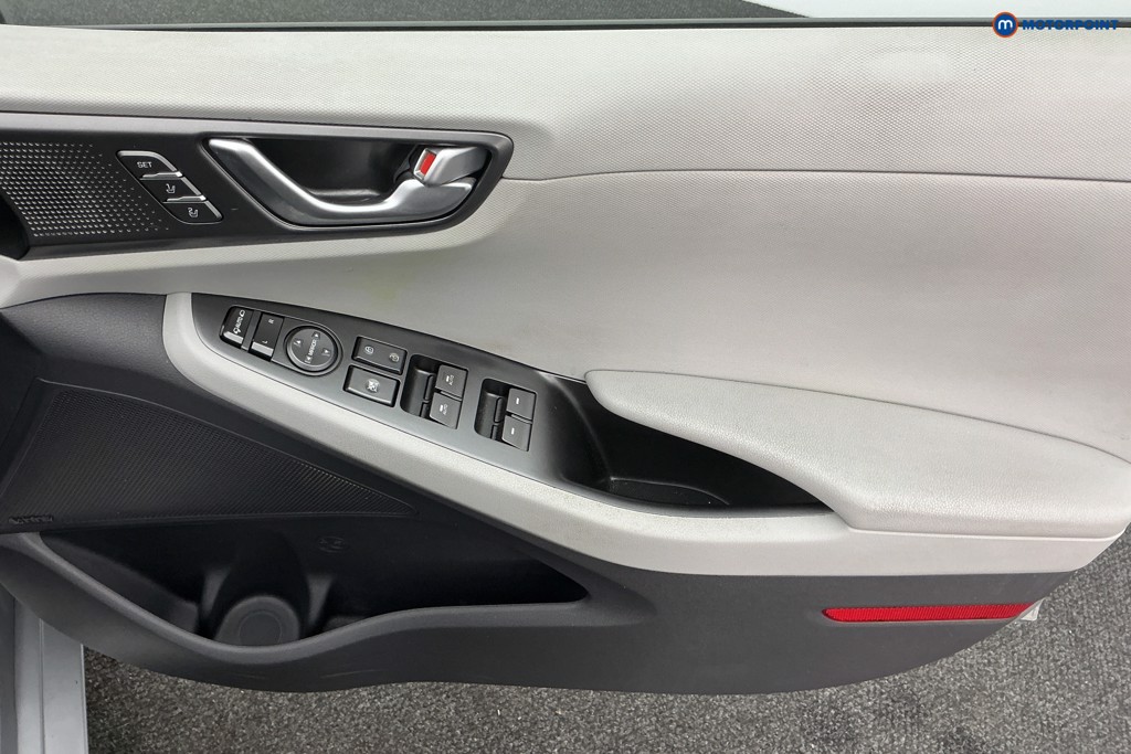 Hyundai Ioniq Premium Se Automatic Electric Hatchback - Stock Number (1589950) - 20th supplementary image